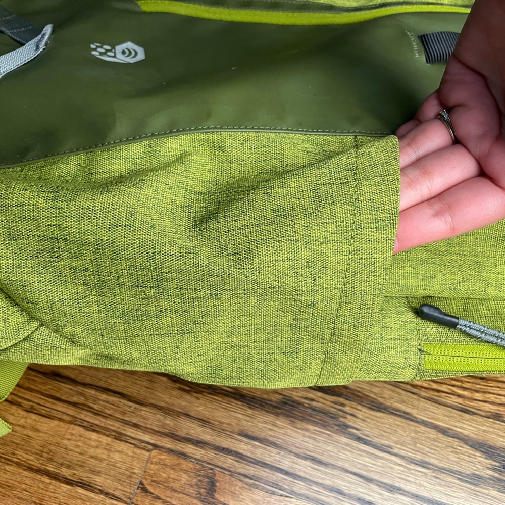 Mountain Hardware Back Pack - image 5